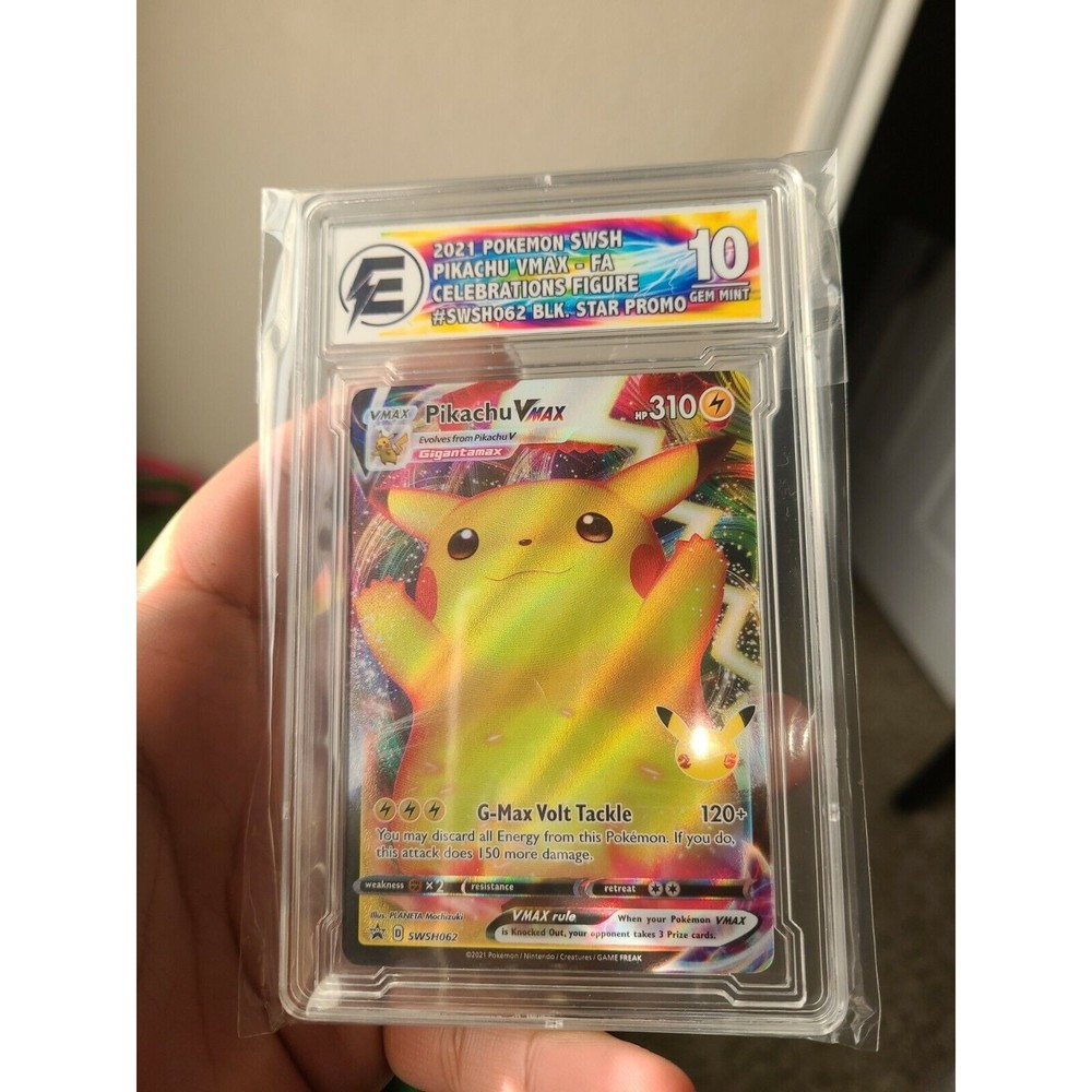 Pikachu VMAX SWSH062 Pokemon Celebrations 25th Anniversary electric graded 10